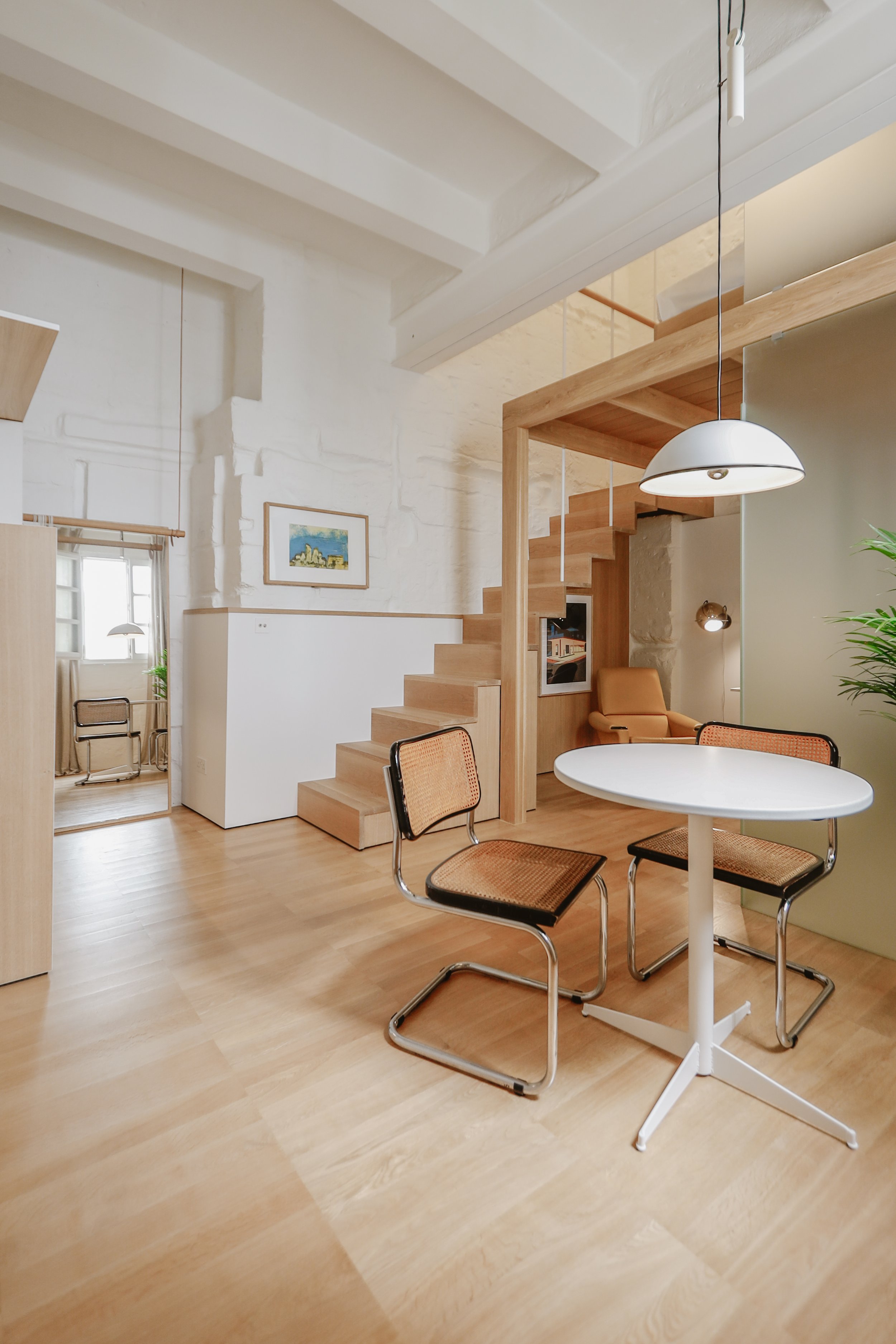 MI — mezzanine studio