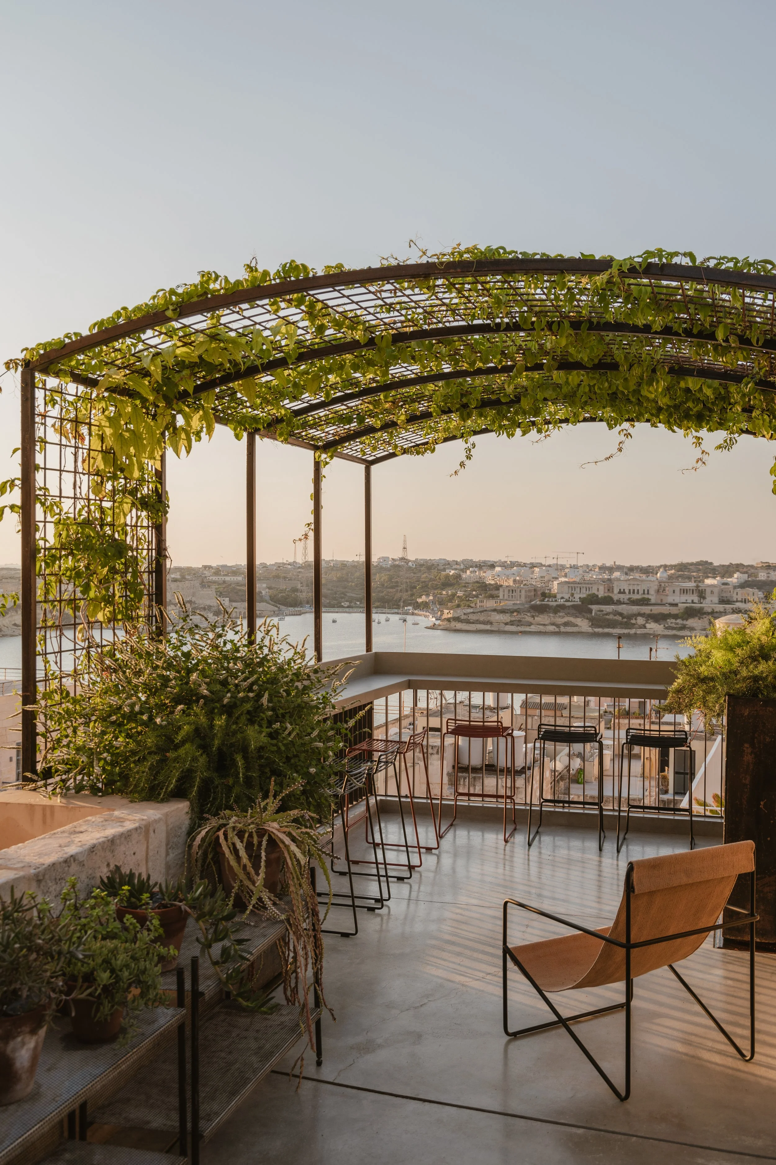 The shared terrace above the Grand Harbour